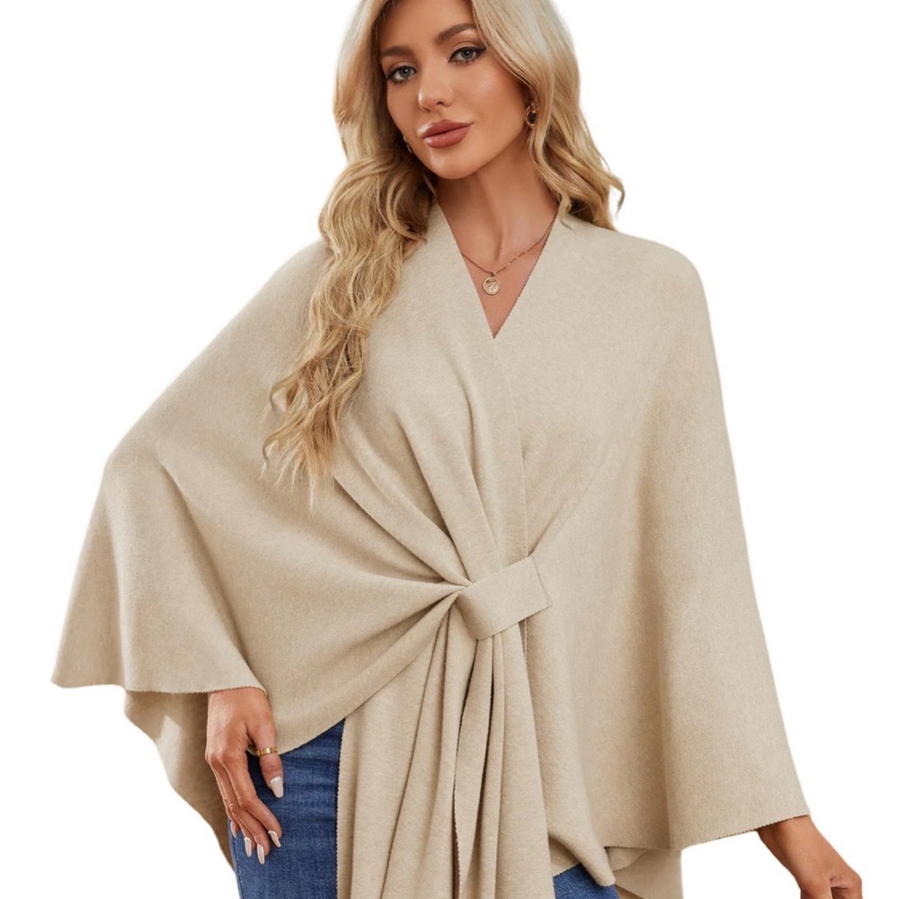 Elegant Fleece Draped Beige Shaw/Sweater Cream One size fits all.